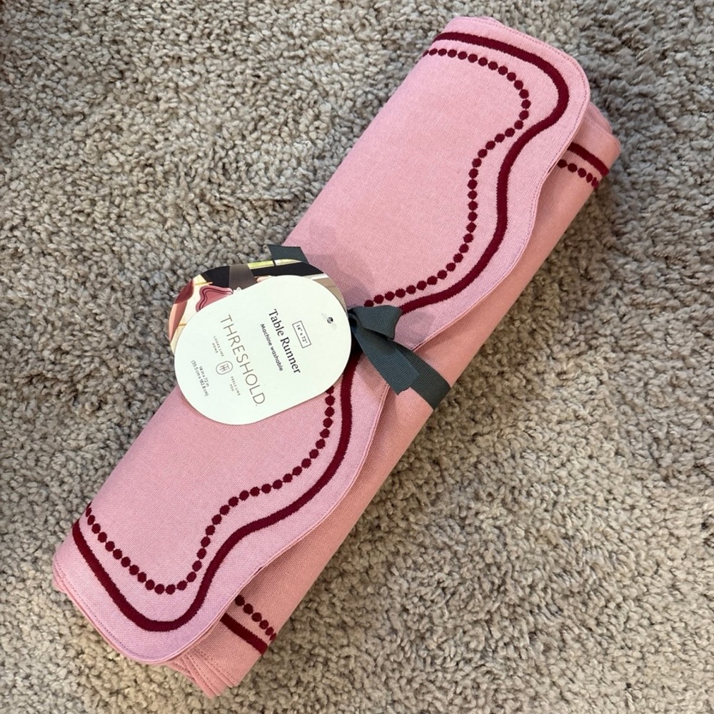 Threshold Scalloped Edge Table Runner with Decorative Stitching - Picture 2 of 2